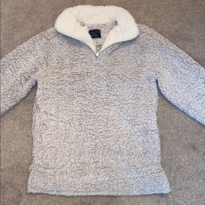 Fuzzy pullover